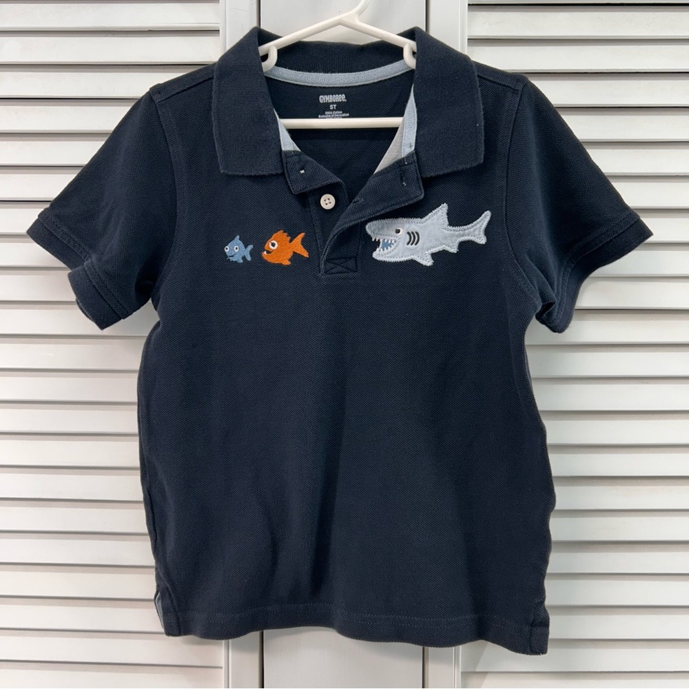 Gymboree size 5T Navy Polo with Shark and Fish appliqué